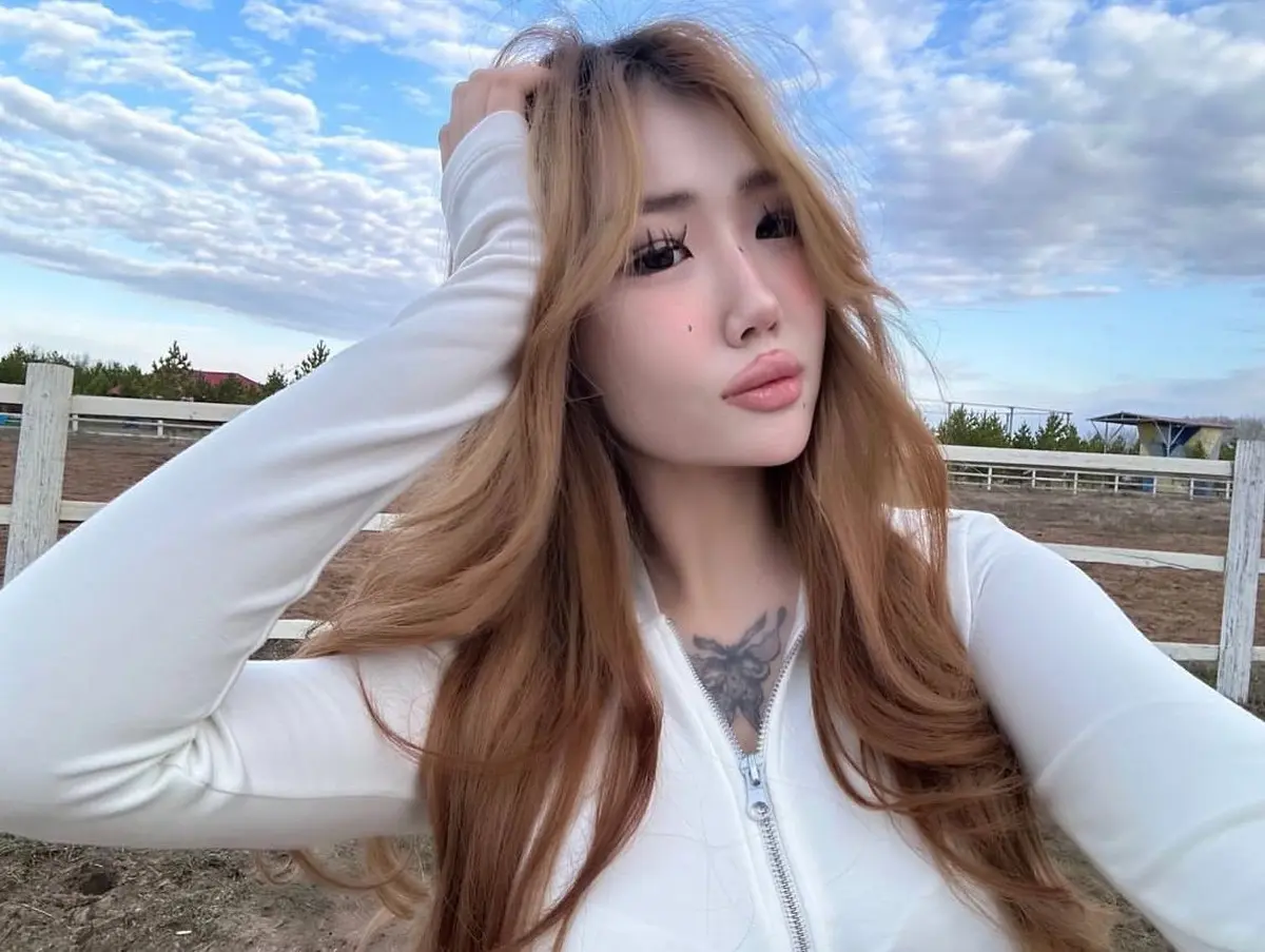 Angela profile in Phuket