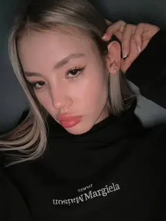 Olya profile in Phuket